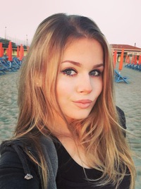 Елена Лапшина