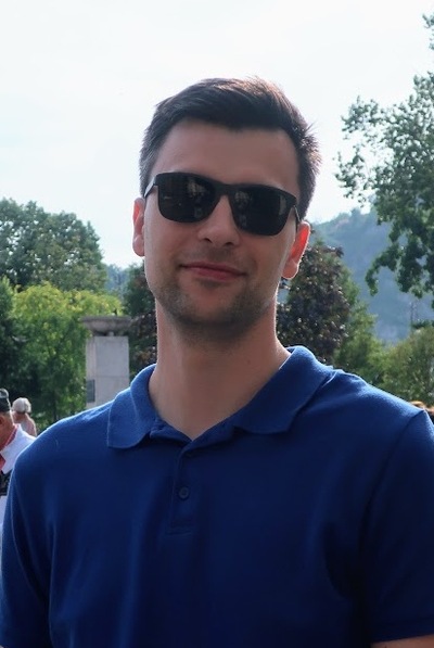 Женя Найдёнышев