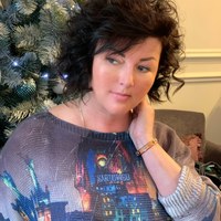 Фотография страницы Анастасии Сахаровской ВКонтакте